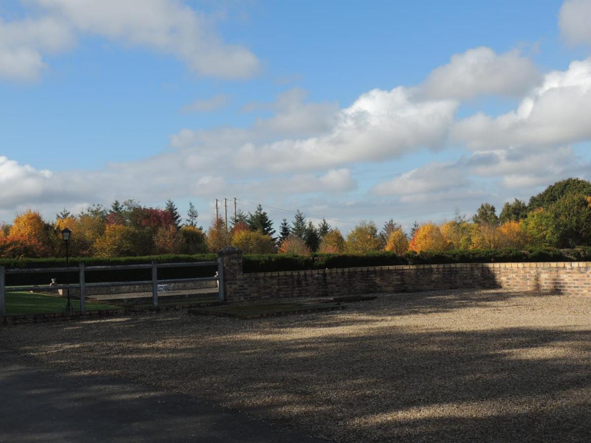 Chambres d'hôtes La Colinière Batilly-en-Puisaye Exterior foto