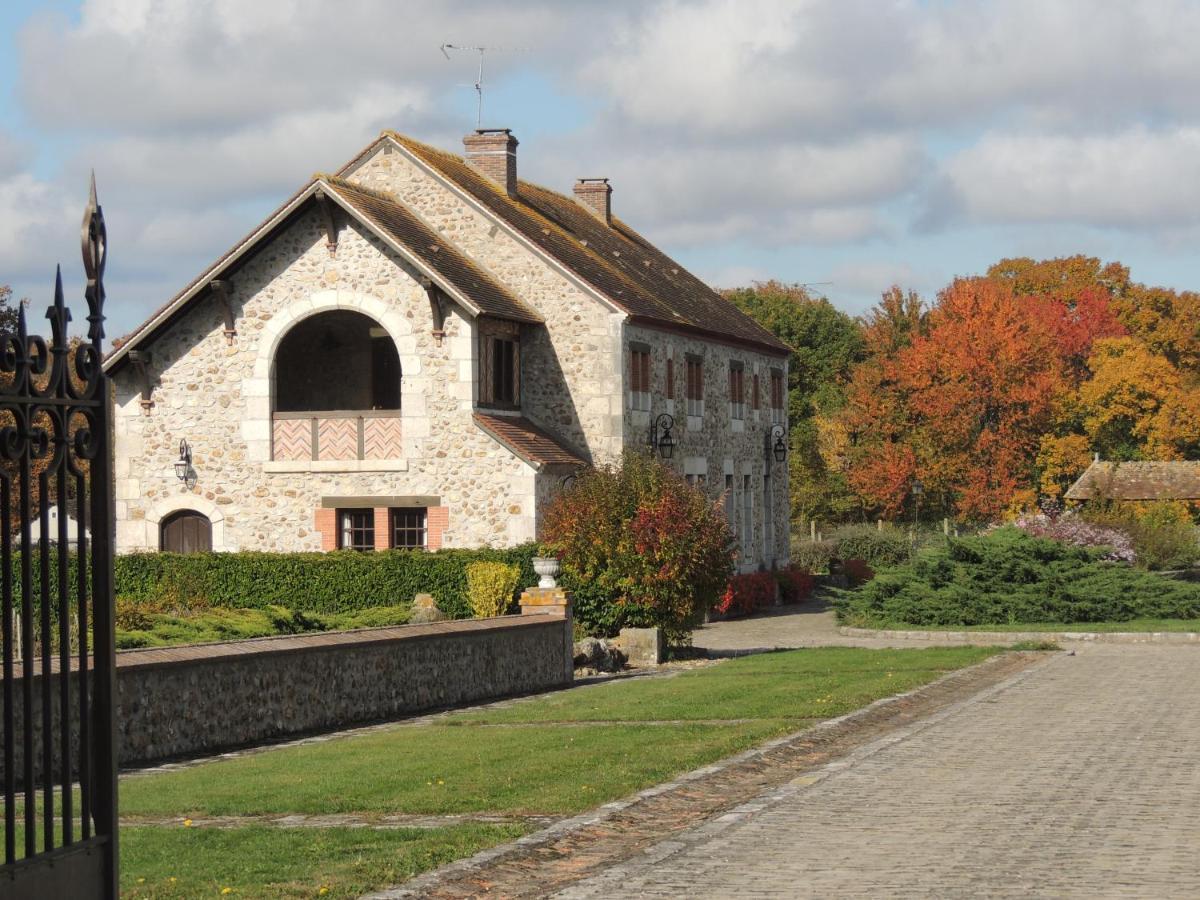 Chambres d'hôtes La Colinière Batilly-en-Puisaye Exterior foto